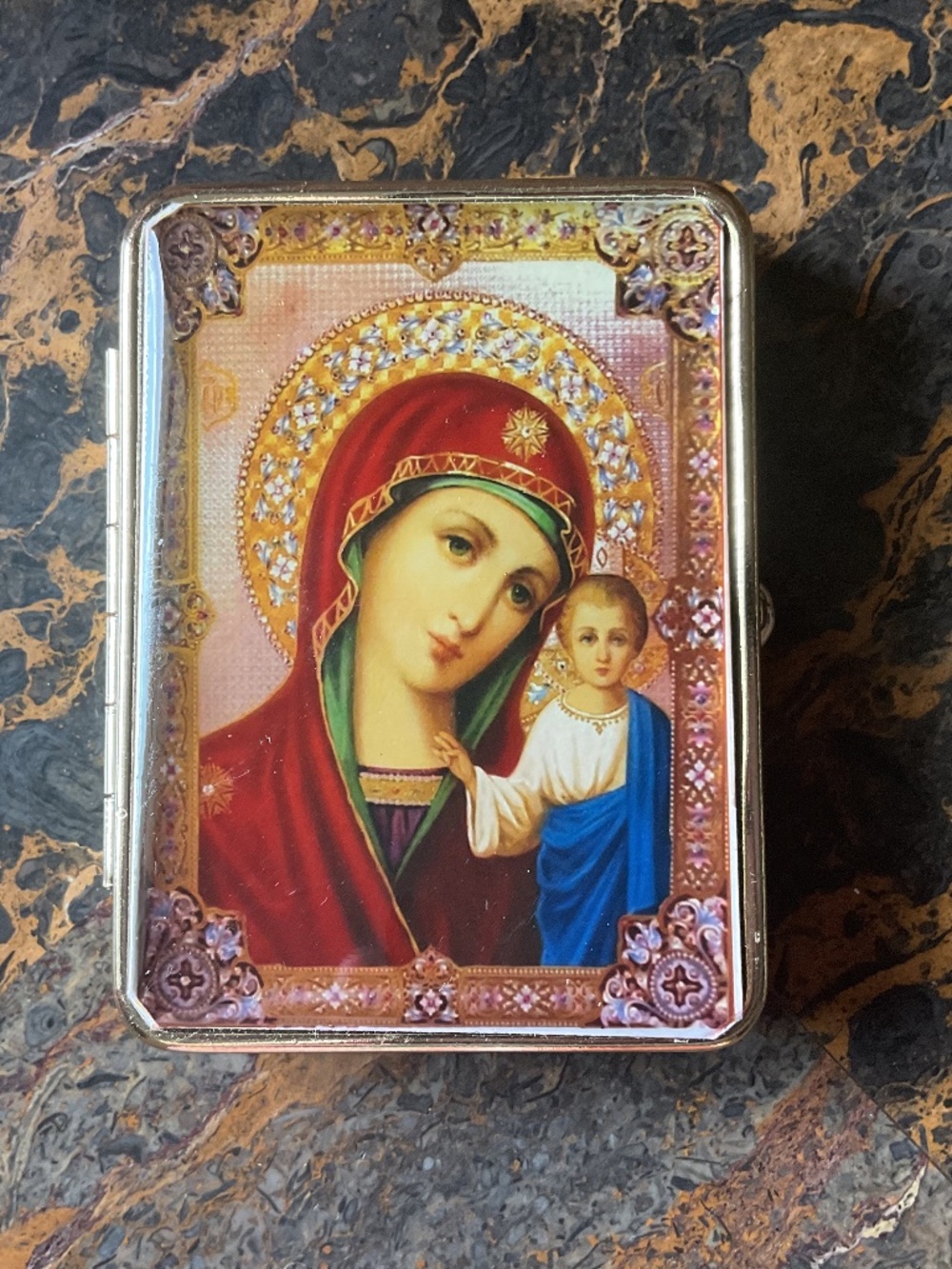 NWOT Virgin Mary Icon Pills Case With Mirror - Picture 2 of 12